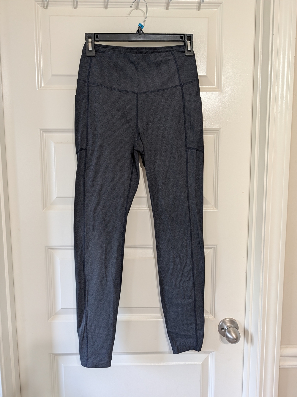 Mondetta Charcoal High-Waist Performance Leggings with Side Pockets